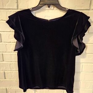 Kaari Blue Black Top